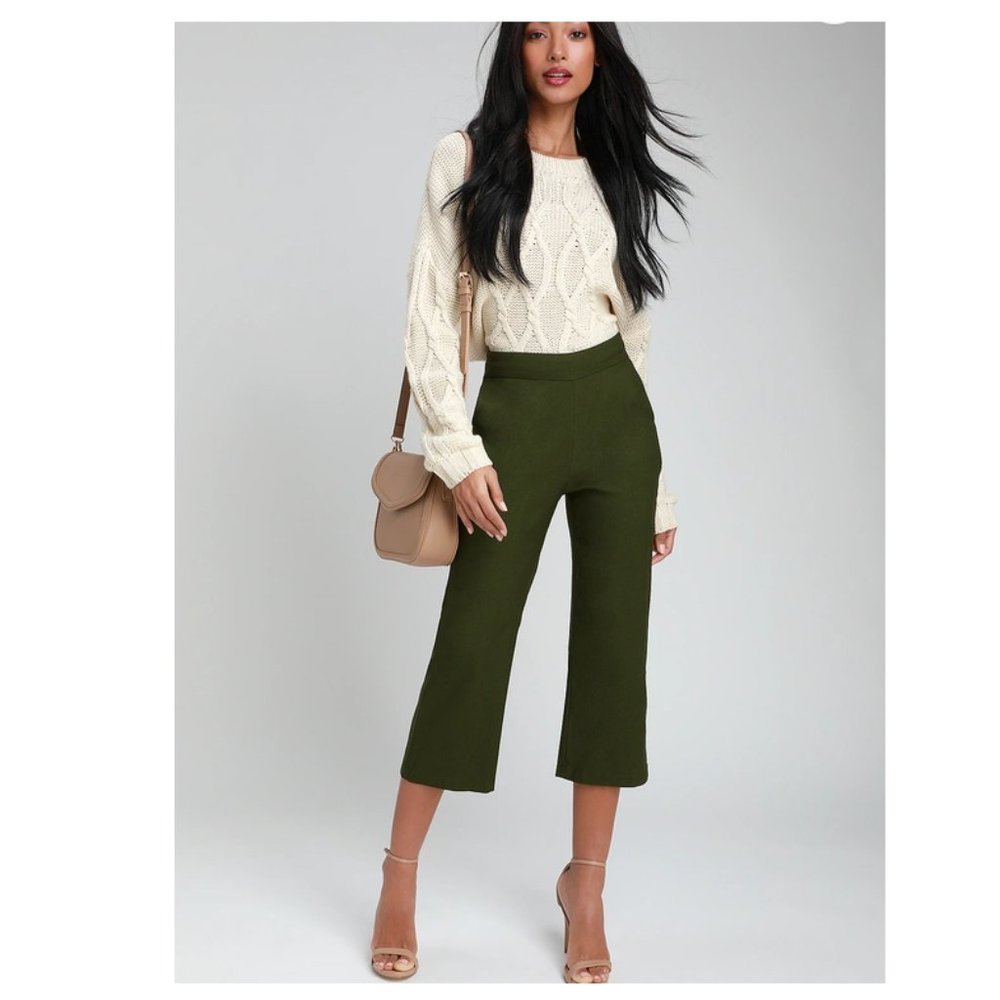 Lulus Bromley Olive Green Cropped Trouser